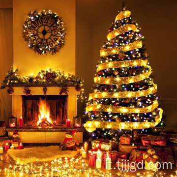 Tree di Natale con corde lanterna a nastro